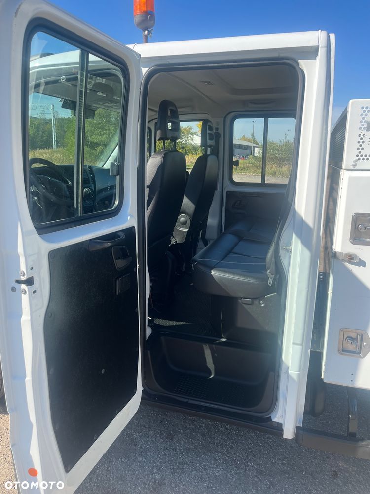 Iveco 35C15 Brygadówka Wywrot HDS - 26