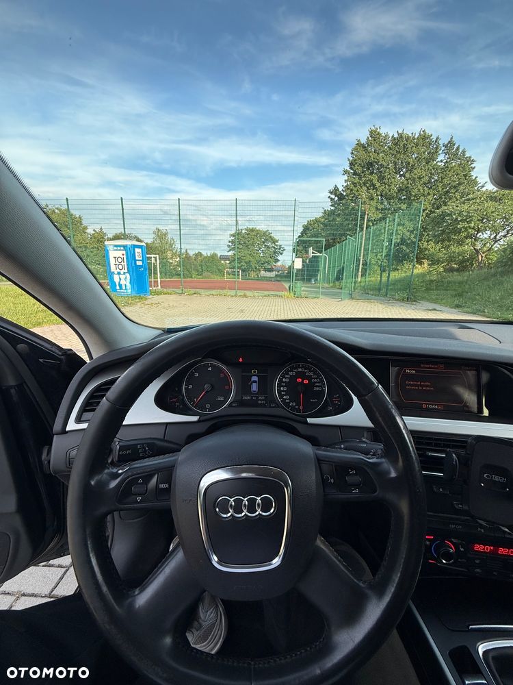 Audi A4 Avant 2.0 TDI DPF - 14