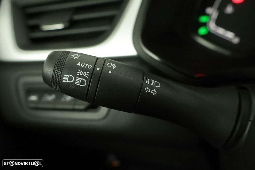 Renault Captur 1.0 TCe Techno Bi-Fuel - 16