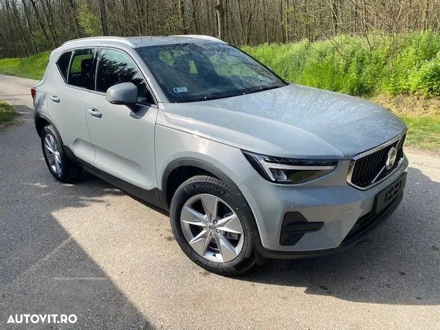 Volvo XC 40 B3 AT FWD MHEV Core - 2