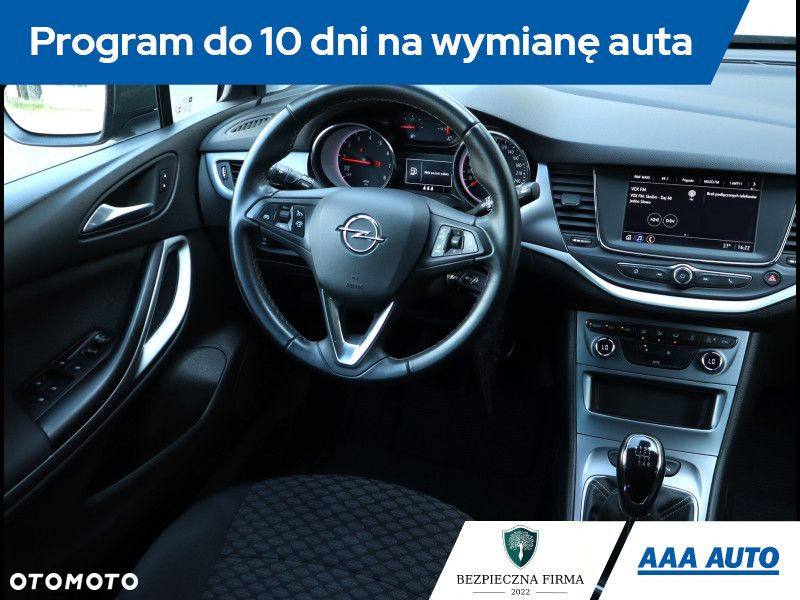 Opel Astra - 8