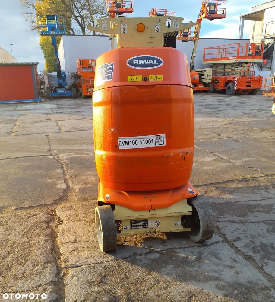 JLG Toucan 10E - 4