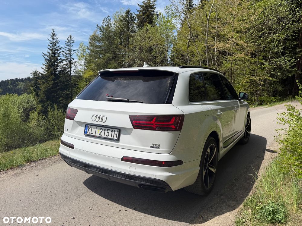 Audi Q7 - 6