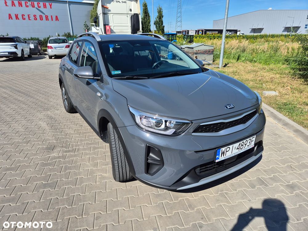 Kia Stonic 1.2 M - 1