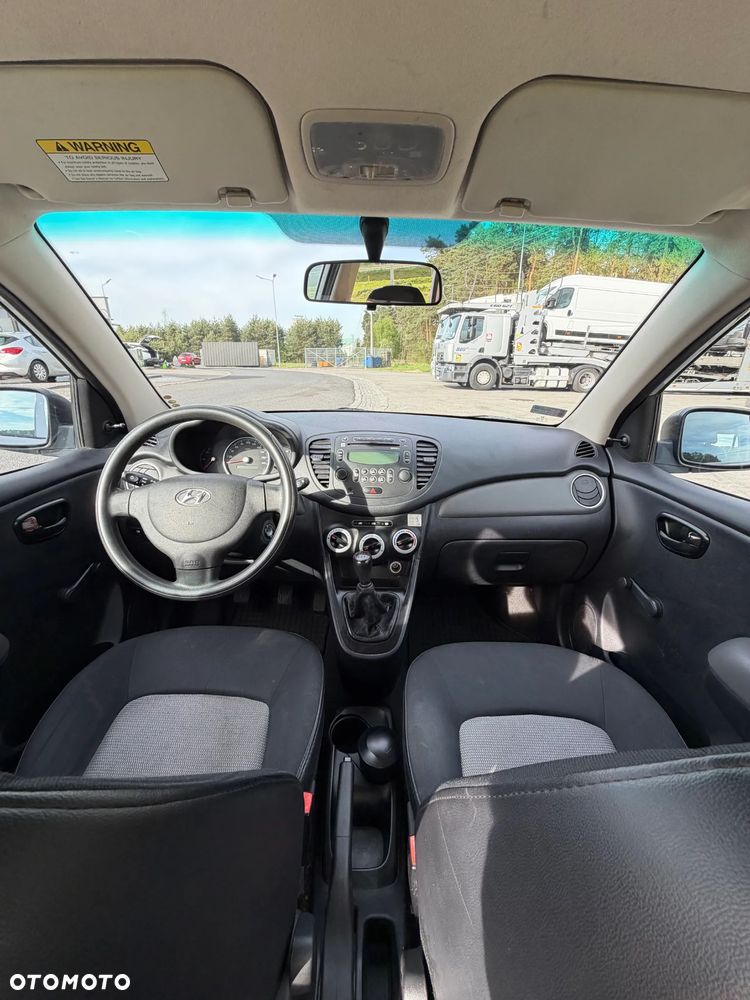 Hyundai i10 1.1 Base - 9