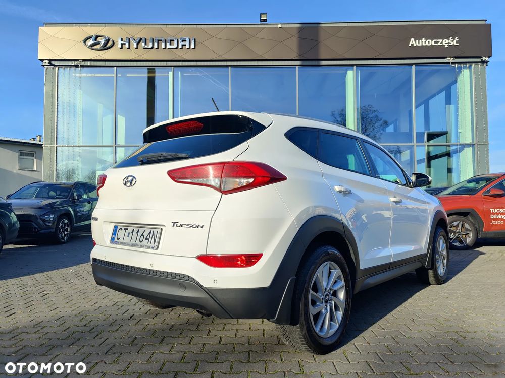 Hyundai Tucson 1.6 GDI BlueDrive GO 2WD - 6
