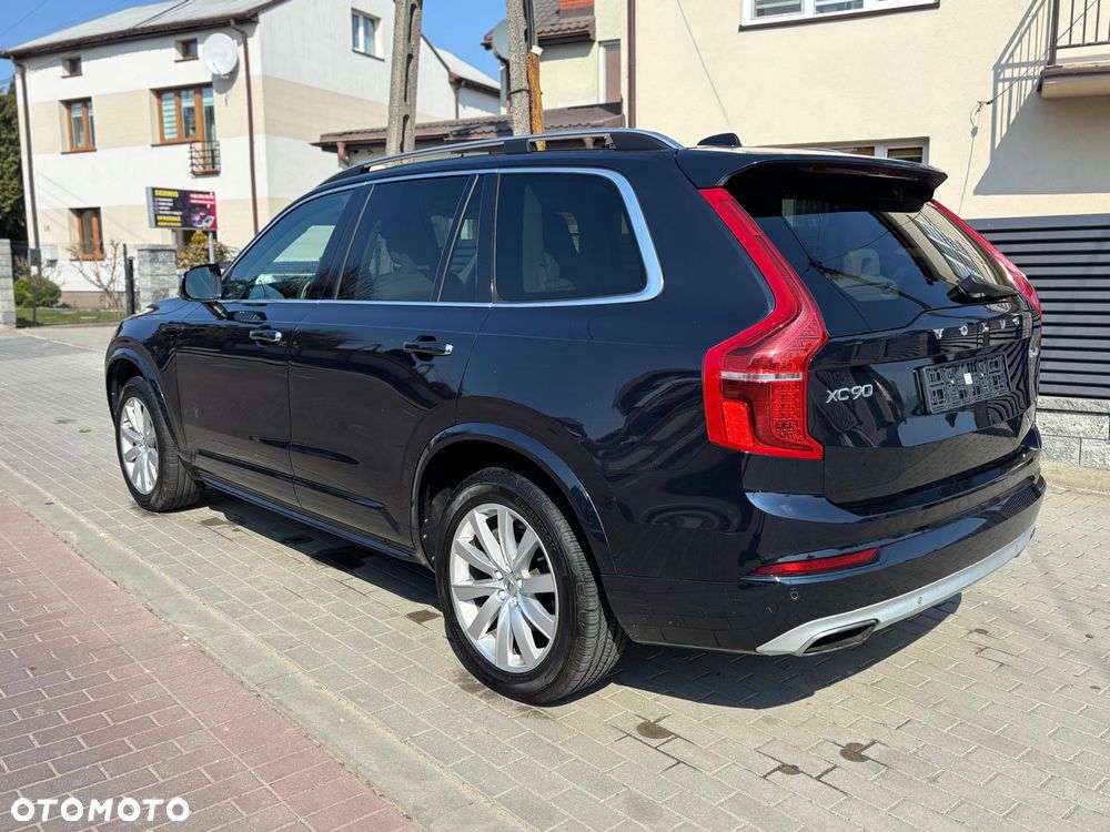 Volvo XC 90 T6 AWD Momentum 7os - 8