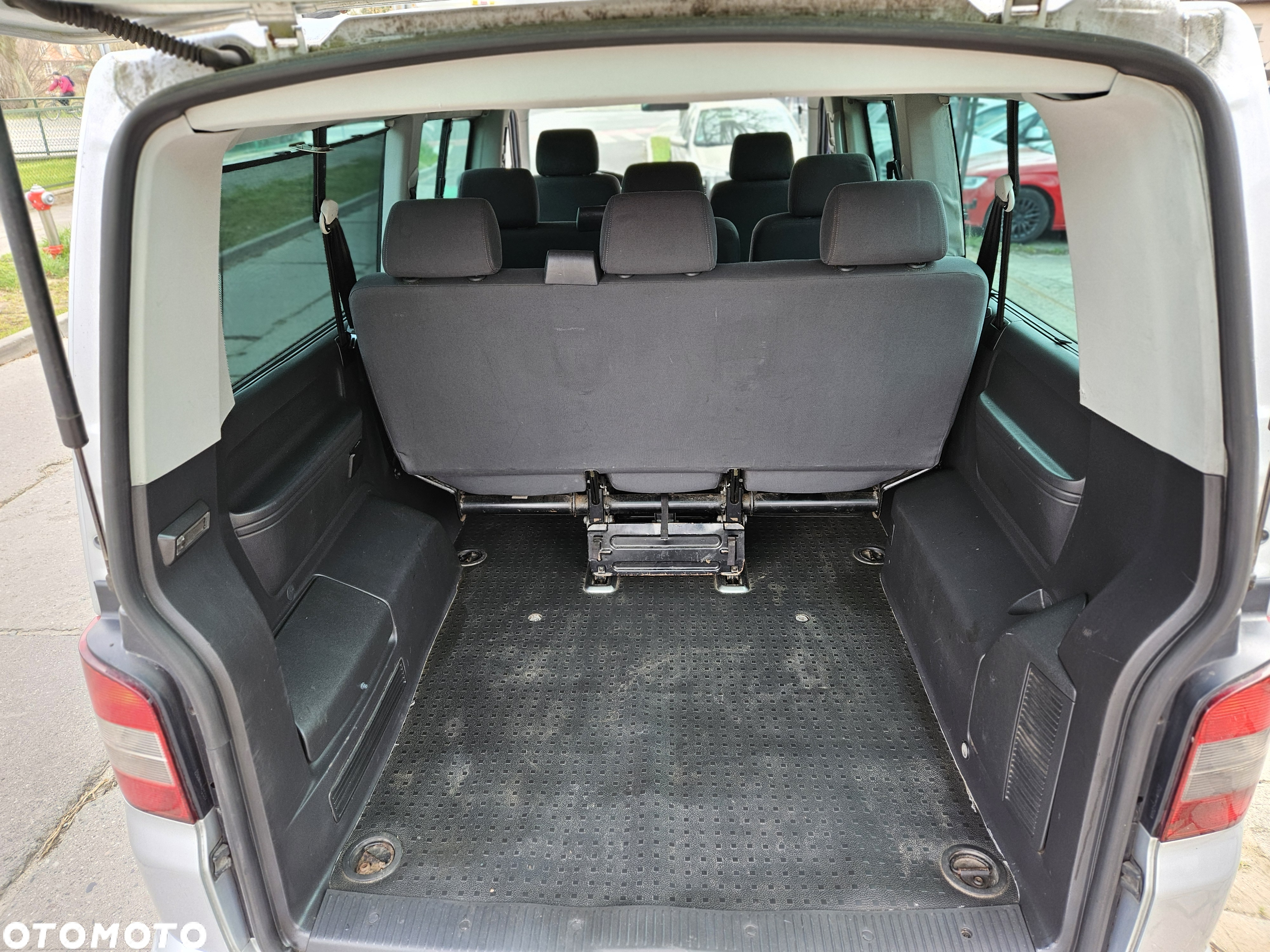 Volkswagen Caravelle TDI L1 Comfortline - 16