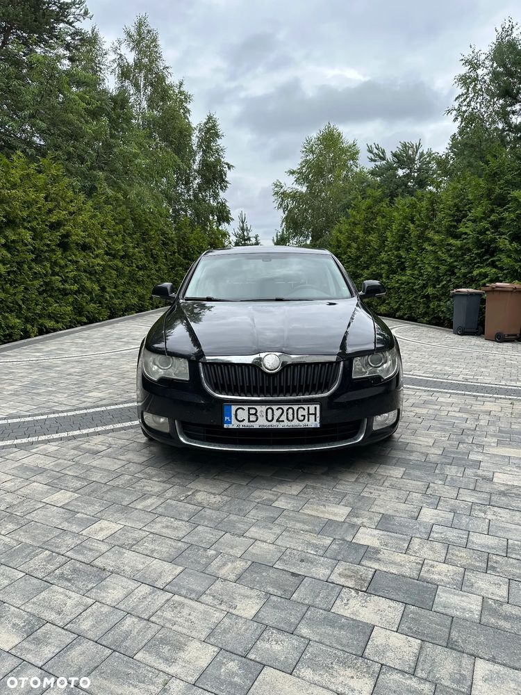 Skoda Superb 2.0 TDI Elegance - 2