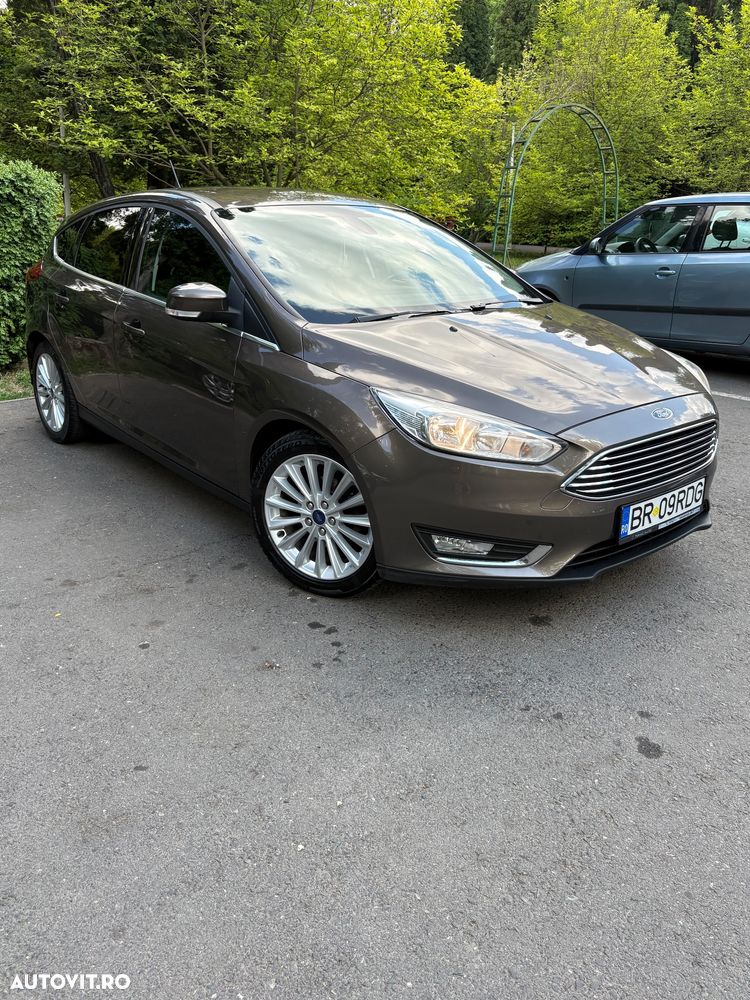Ford Focus 1.5 TDCi Powershift Titanium - 2