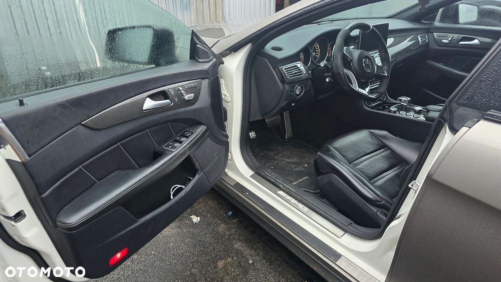 Mercedes-Benz CLS 63 AMG S 4Matic AMG SPEEDSHIFT MCT - 12