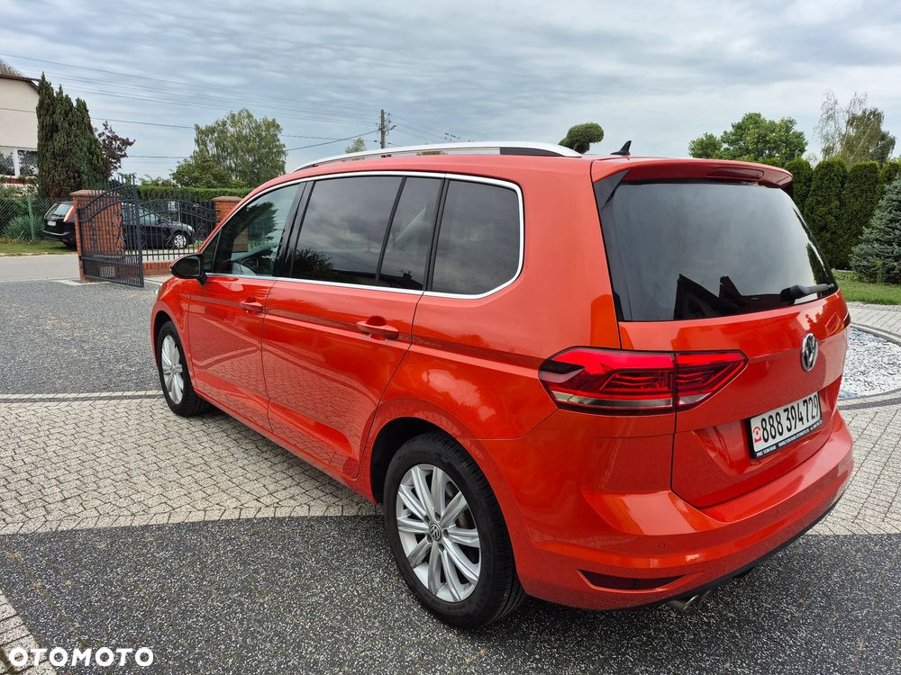 Volkswagen Touran 2.0 TDI SCR (BlueMotion Technology) DSG Highline - 9