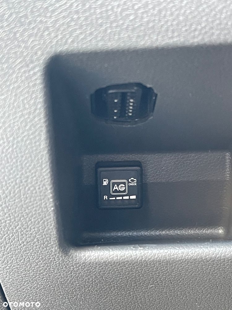 Ford Focus C-Max 2.0 Ghia - 18