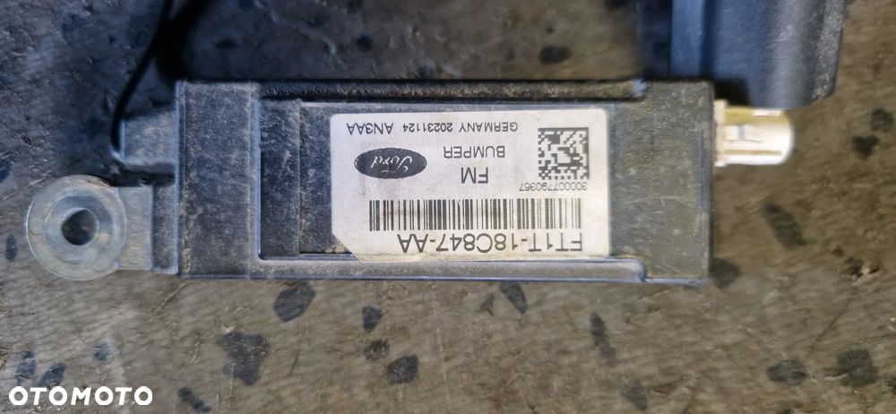 FORD CONNECT II WZMACNIACZ ANTENOWY FT1T-18C847-AA - 2