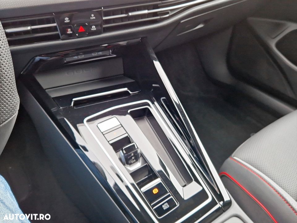 Volkswagen Golf 2.0 TSI OPF DSG GTI - 17