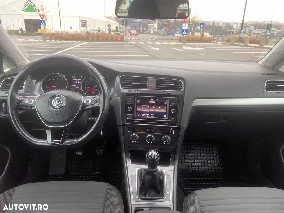 Volkswagen Golf 1.0 TSI Comfortline - 4