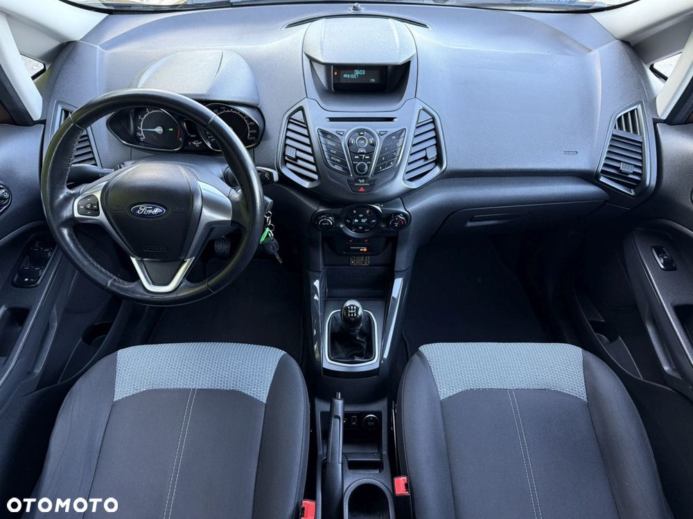 Ford EcoSport - 24