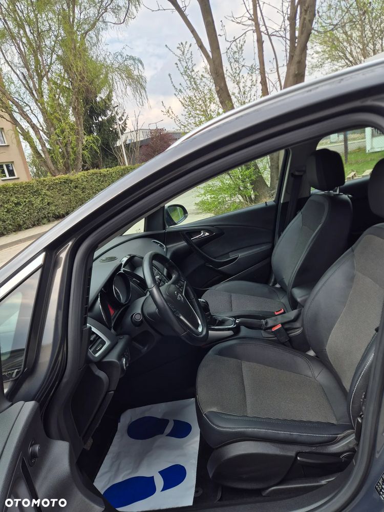 Opel Astra 1.4 T Cosmo S&S EU6 - 13