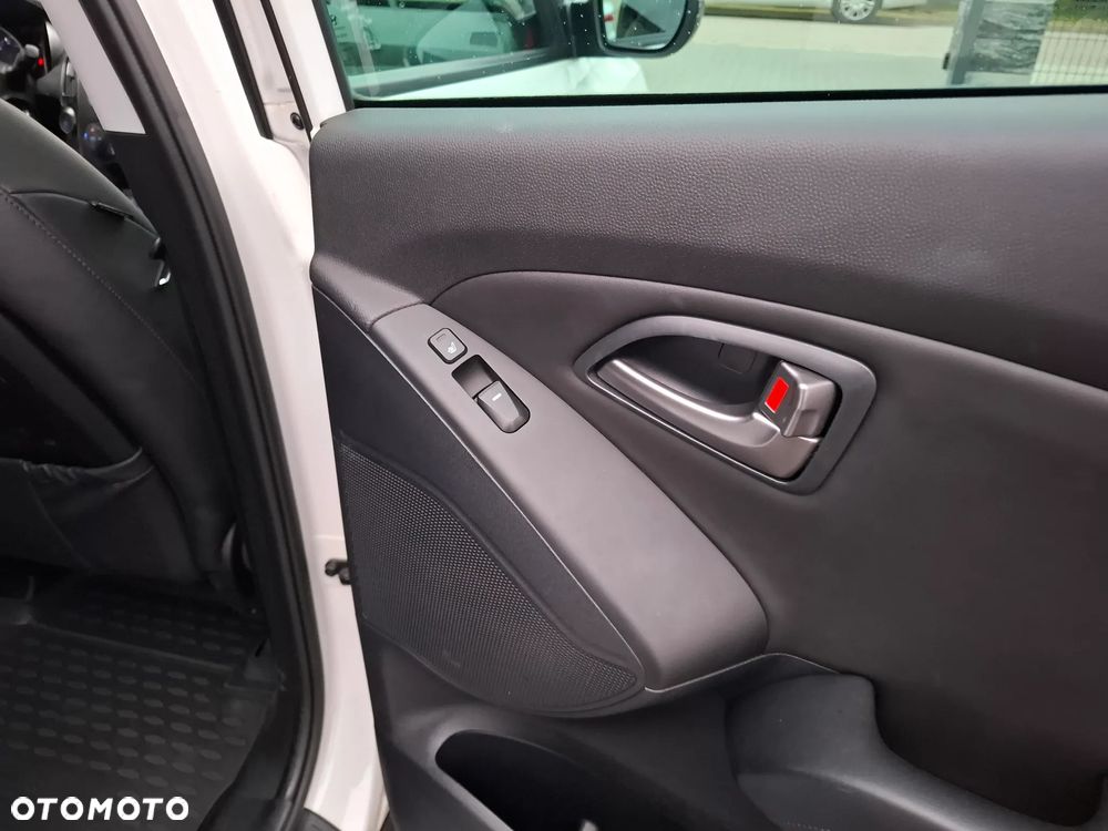 Hyundai ix35 2.0 2WD Automatik Trend - 7