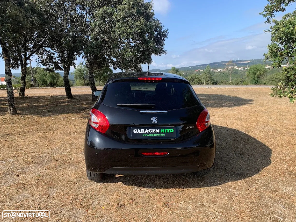 Peugeot 208 1.4 HDi Active - 3