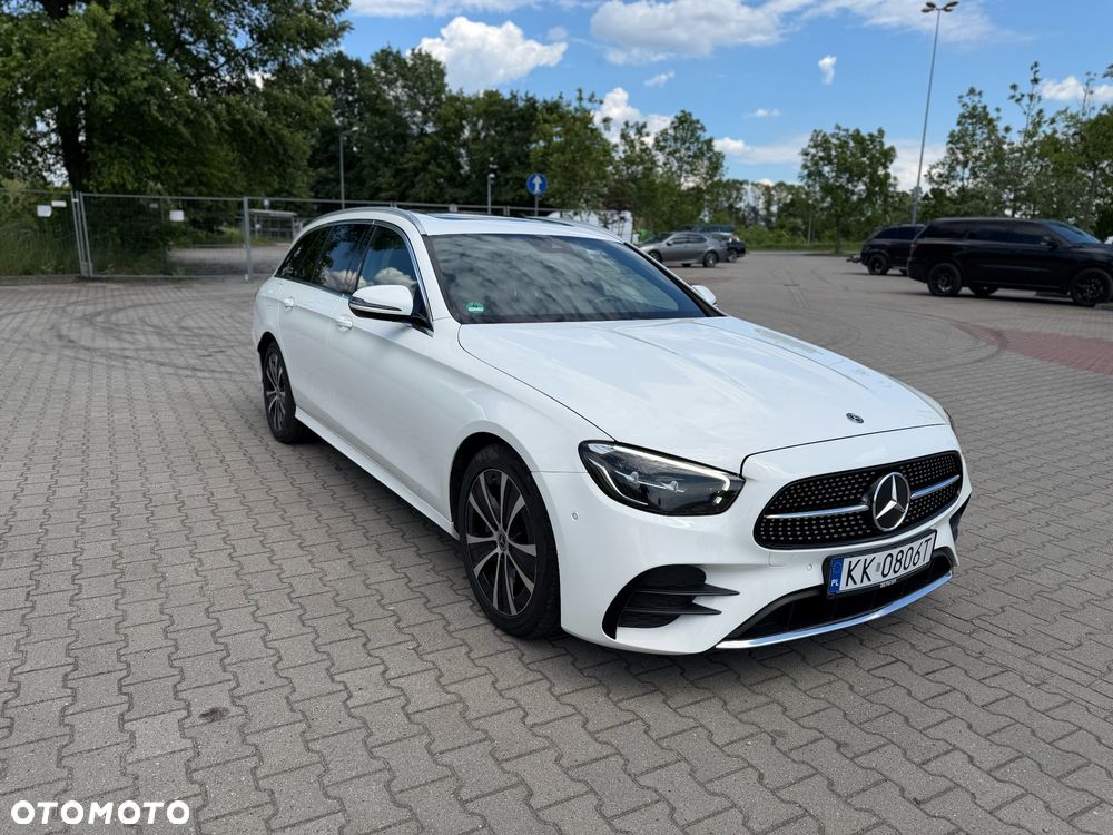 Mercedes-Benz Klasa E 220 d 4-Matic - 11