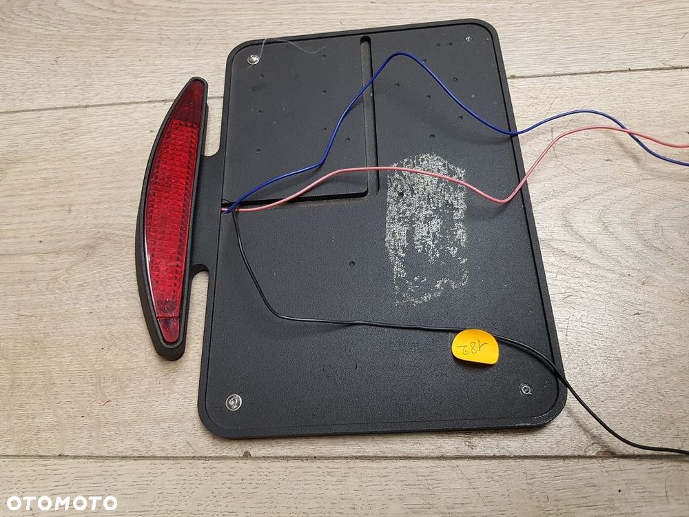 Uchwyt tablicy boczny lampa led Harley Chopper Cruiser - 3