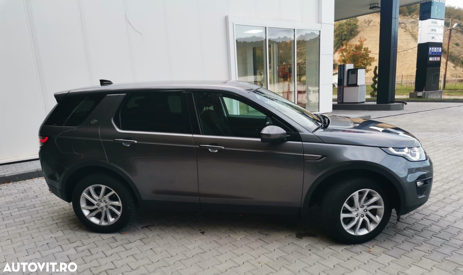 Land Rover Discovery Sport 2.0 l TD4 HSE Aut. - 33