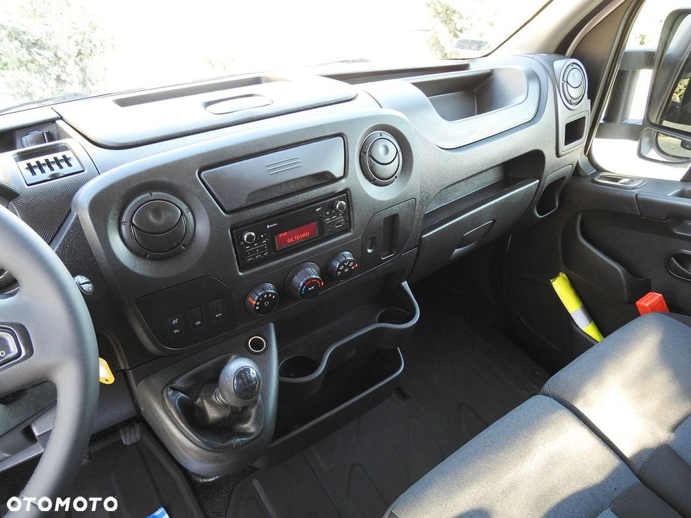 Renault MASTER PLANDEKA 10 PALET TEMPOMAT KLIMATYZACJA PNEUMATYKA  170KM - 33