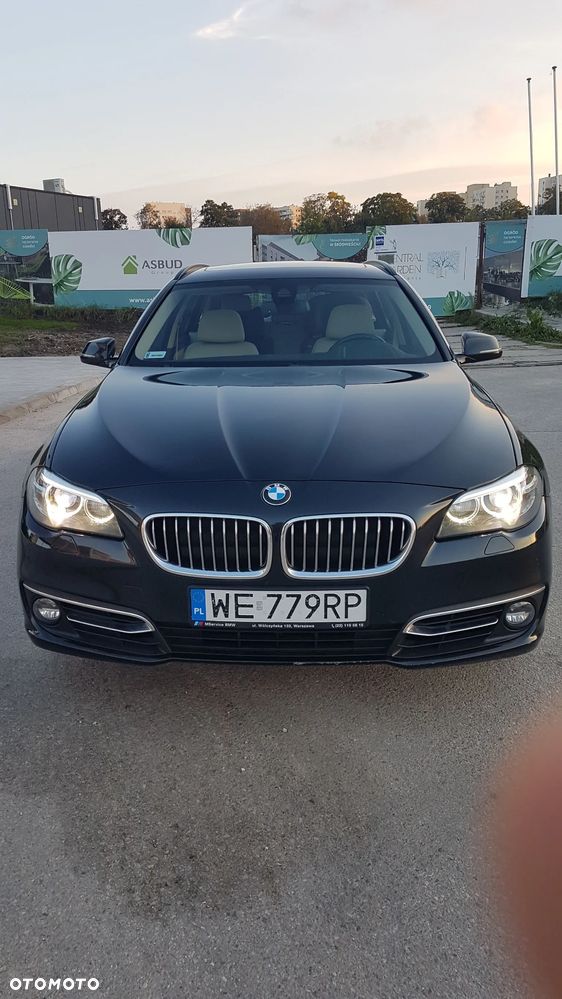 BMW Seria 5 525d xDrive - 8