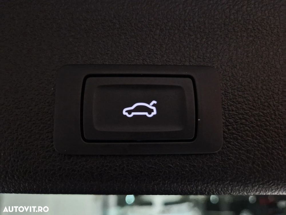 Audi A6 Avant 40 TDI quattro S tronic - 24