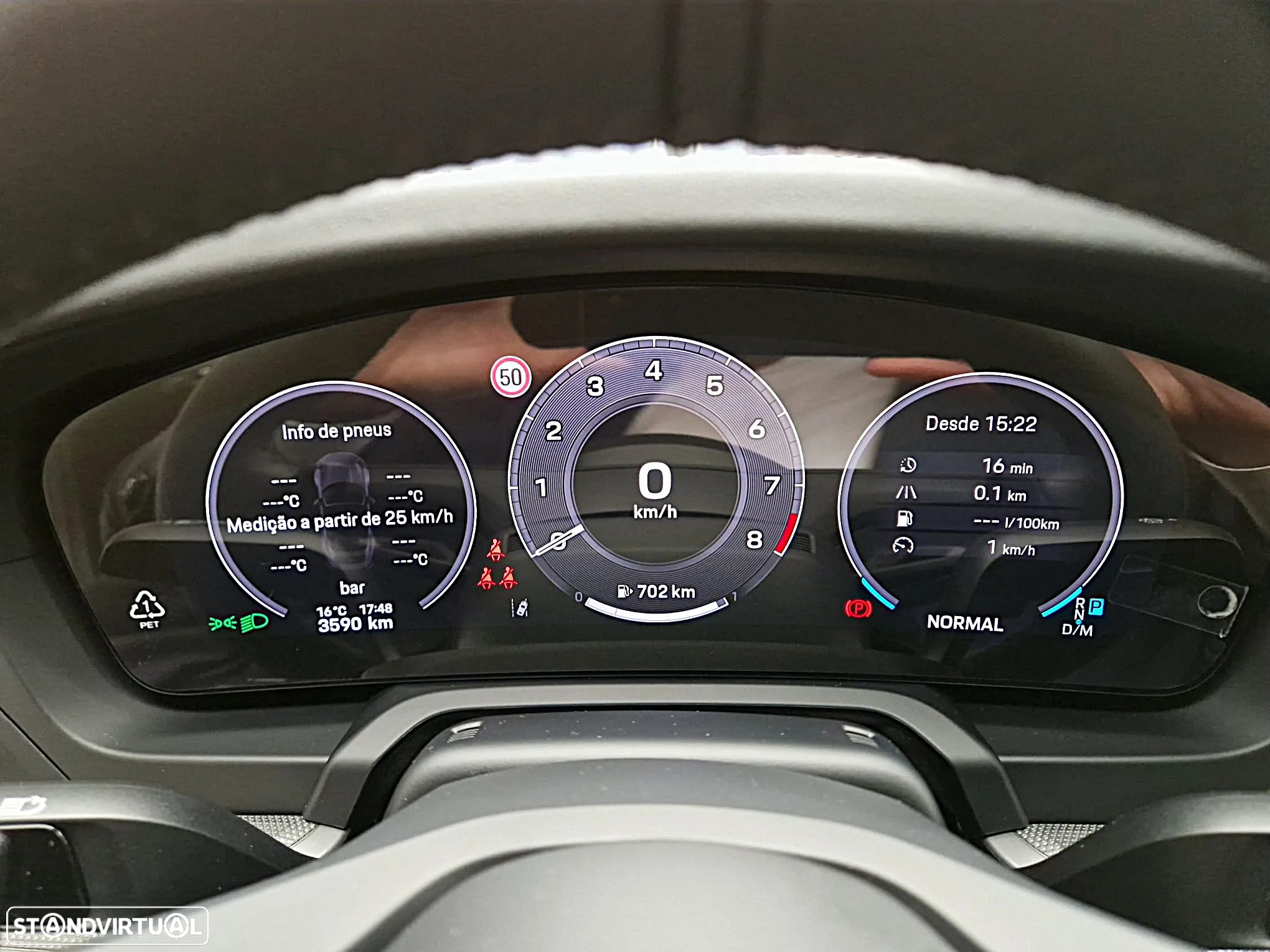 Porsche 911 (992) Carrera - 24