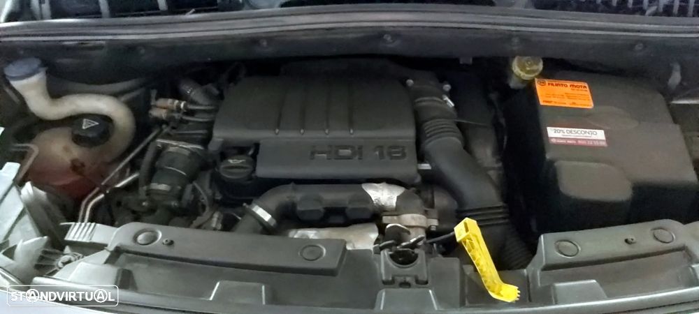 Citroën C3 Picasso 1.6 HDi Confort Airdream - 31