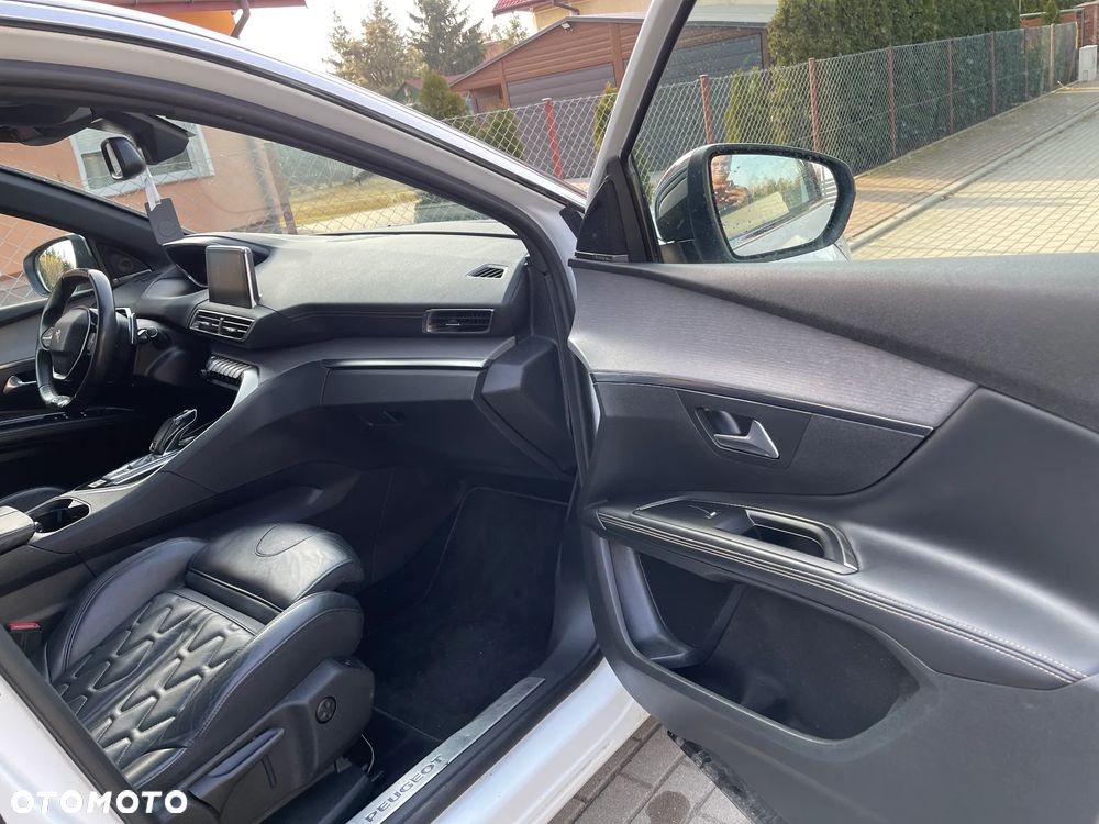 Peugeot 5008 BlueHDi 180 EAT6 GT - 11