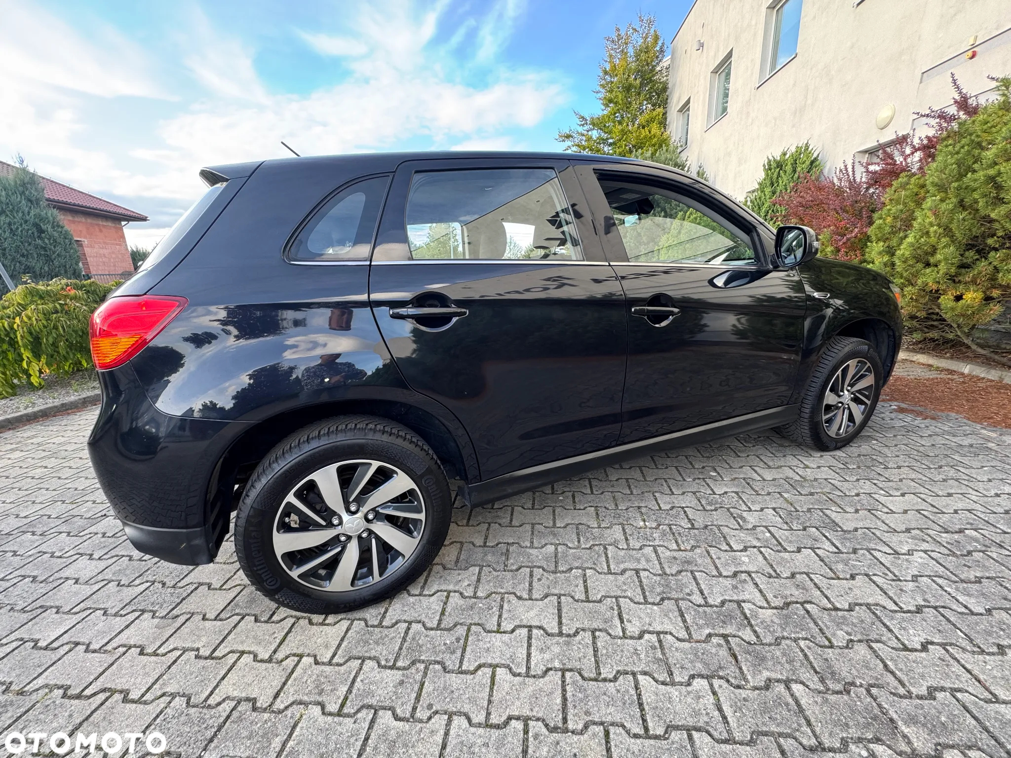Mitsubishi ASX 1.6 Intense Plus Navi Blue Edition - 13