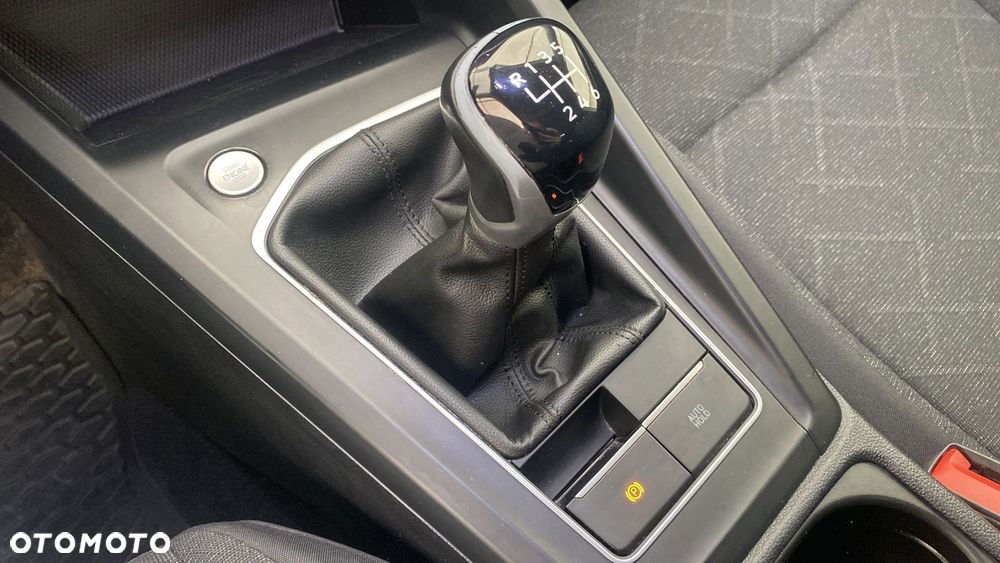Volkswagen Golf 2.0 TDI Life - 19