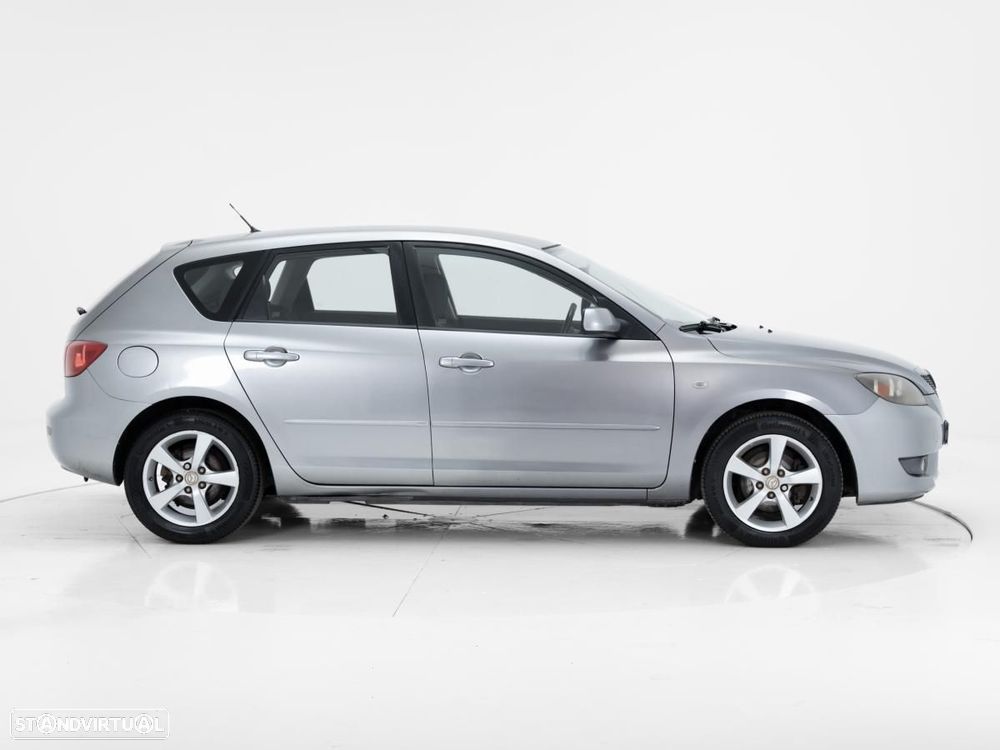Mazda 3 Hatchback - 2