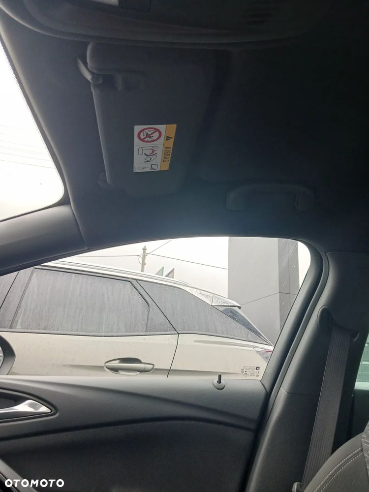 Opel Astra 1.4 T Elite - 12