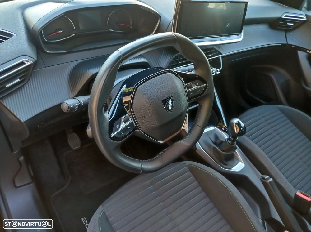 Peugeot 2008 1.2 PureTech Active - 15