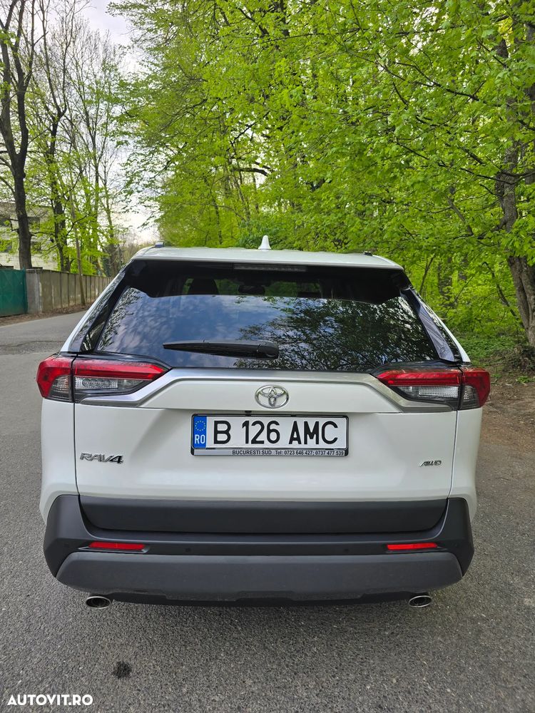 Toyota RAV4 2.0P CVT AWD Luxury - 4