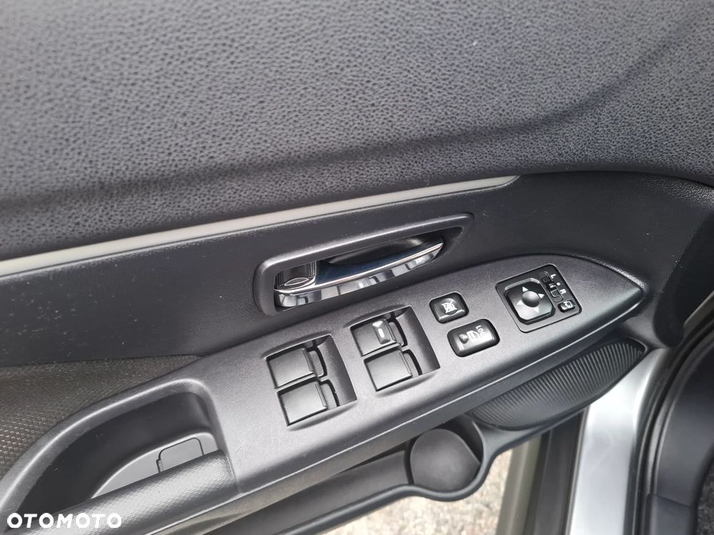 Mitsubishi ASX 1.6 2WD Intro Edition - 14