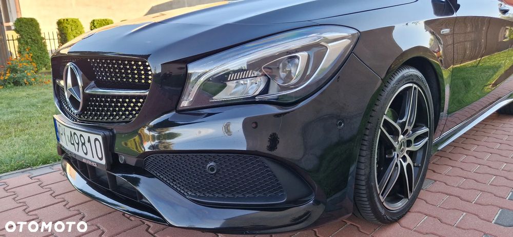 Mercedes-Benz CLA 200 7G-DCT AMG Line - 10