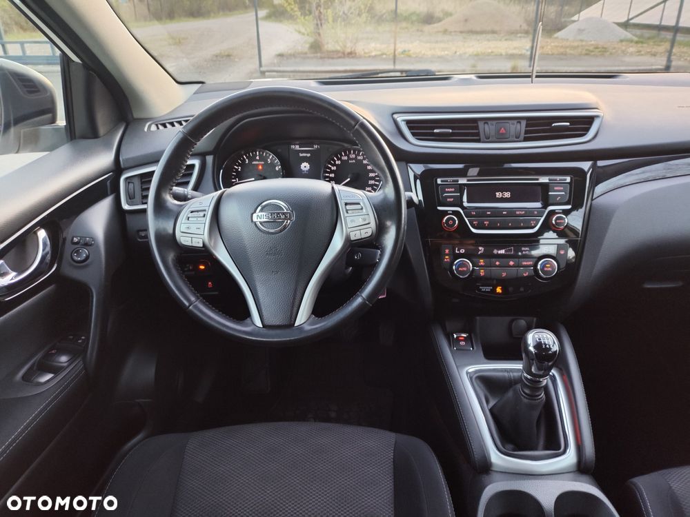 Nissan Qashqai 1.2 DIG-T Acenta EU6 - 8