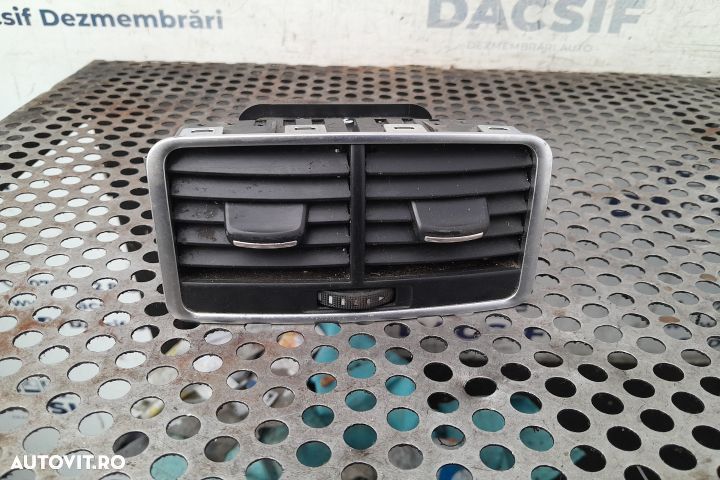 Grila ventilatie bord centru Audi A6 4F/C6 [2004 - 2008] wagon 5-usi - 3