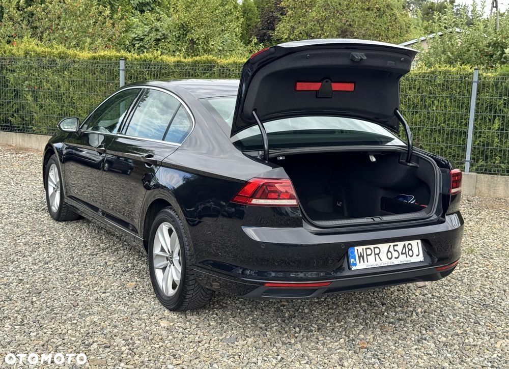 Volkswagen Passat 2.0 TSI Business DSG - 32