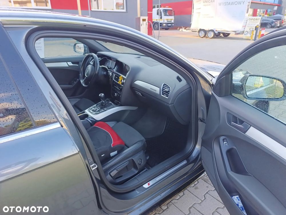 Audi A4 Limousine 2015 photo 2