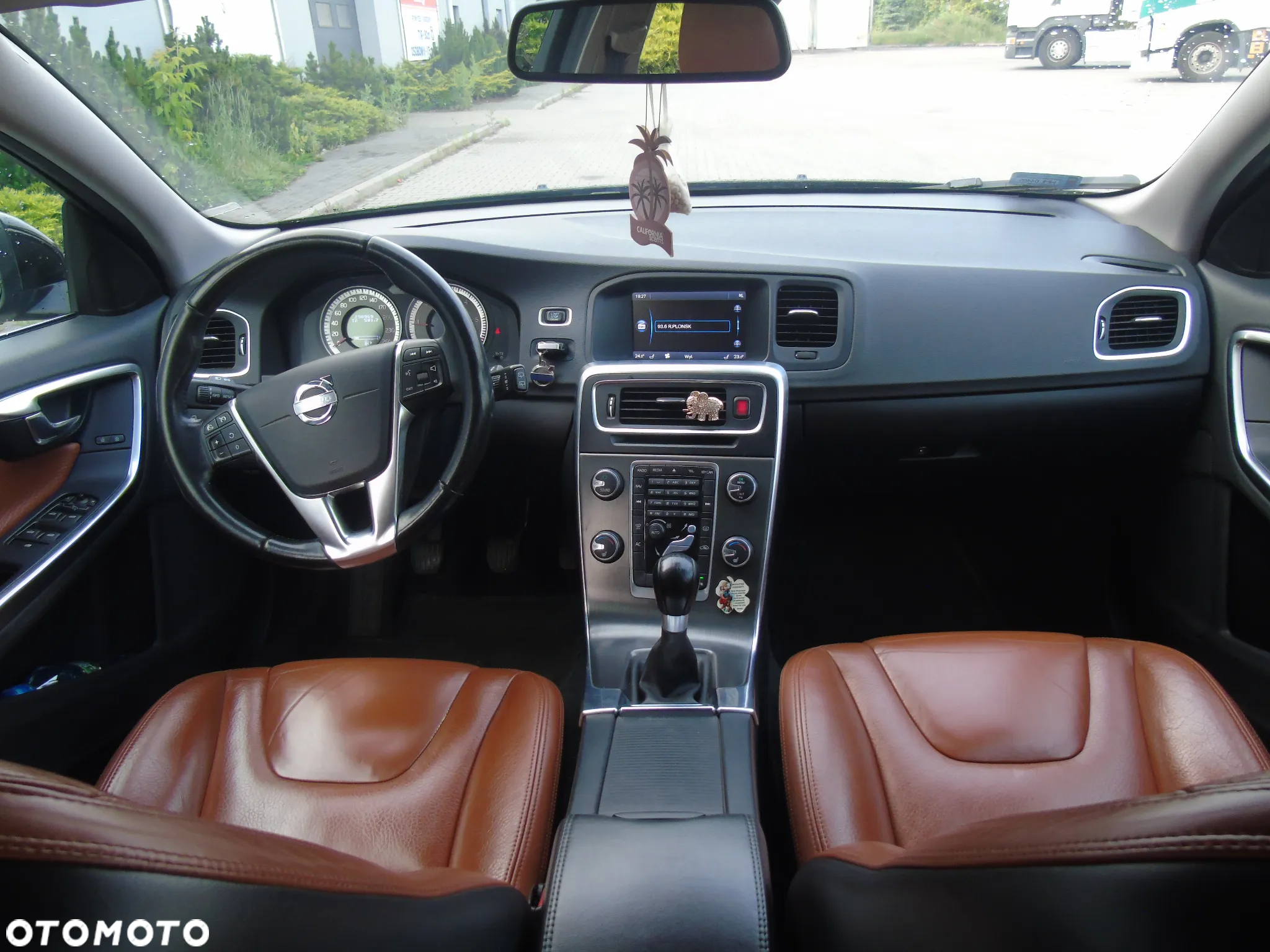 Volvo V60 D2 Summum - 6