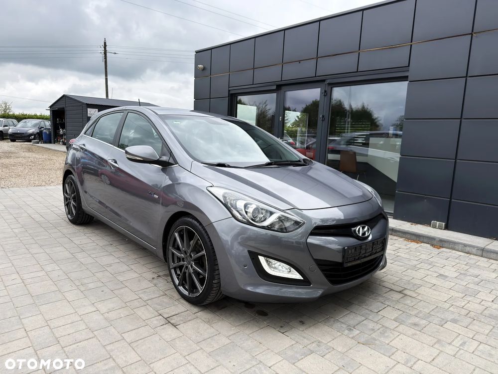 Hyundai i30 1.6 GDI Premium - 11