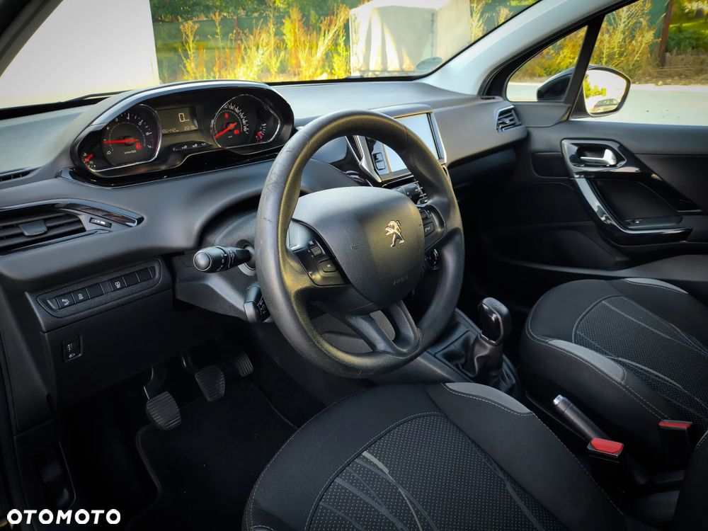 Peugeot 208 PureTech 68 Like - 15