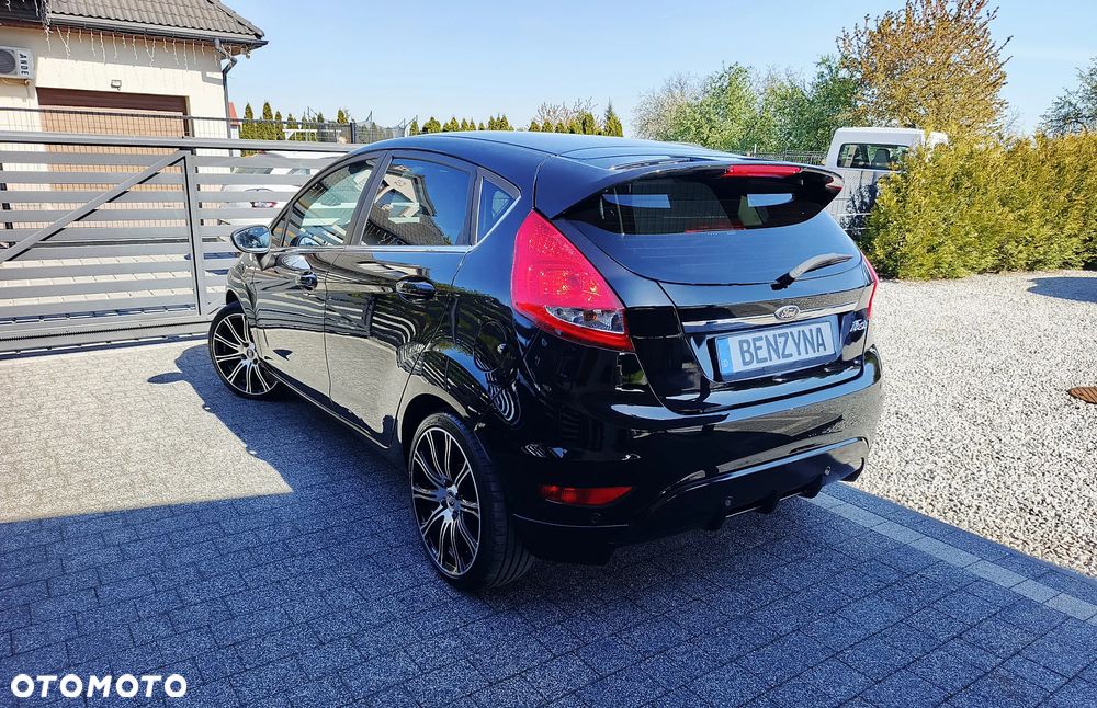 Ford Fiesta 1.4 Titanium - 9