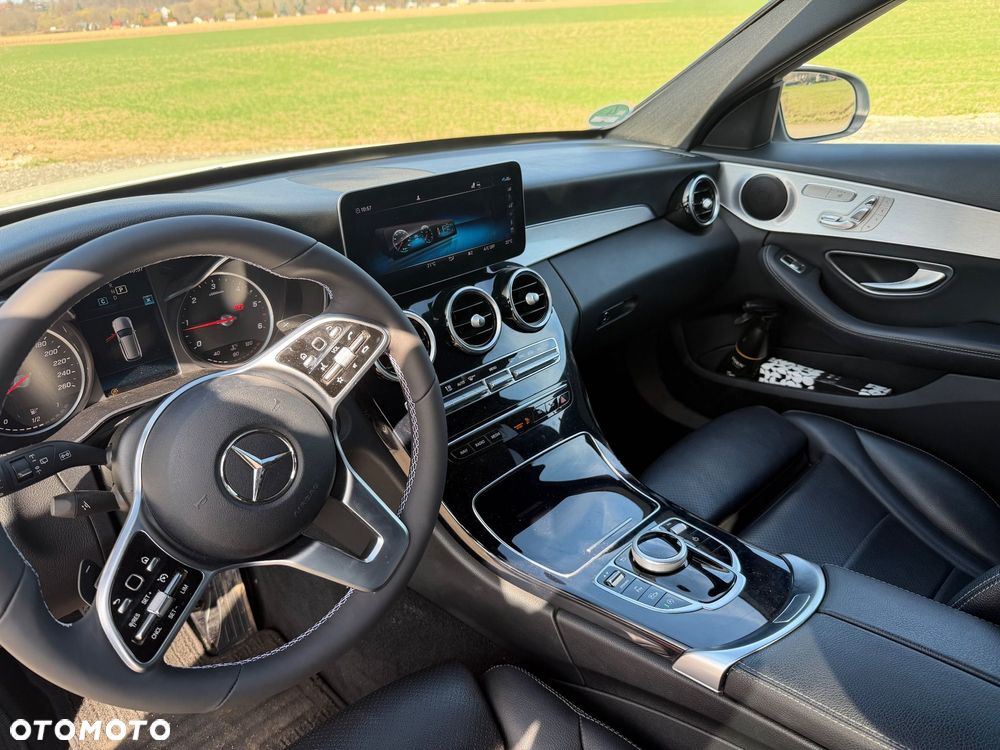 Mercedes-Benz Klasa C 220 d 9G-TRONIC - 6